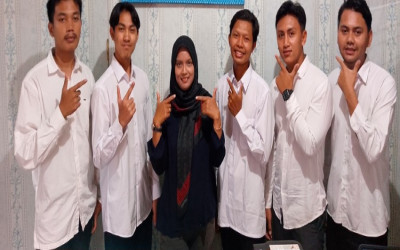 PROGRAM PENDIDIKAN KECAKAPAN WIRAUSAHA (PKW)